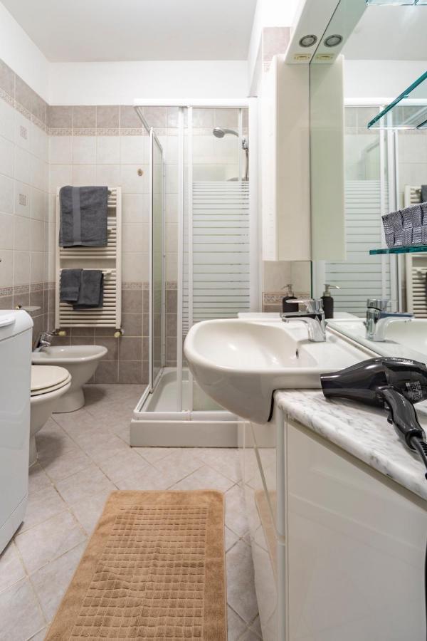 Joyful Naviglio Fortunato Home Milan Exterior photo